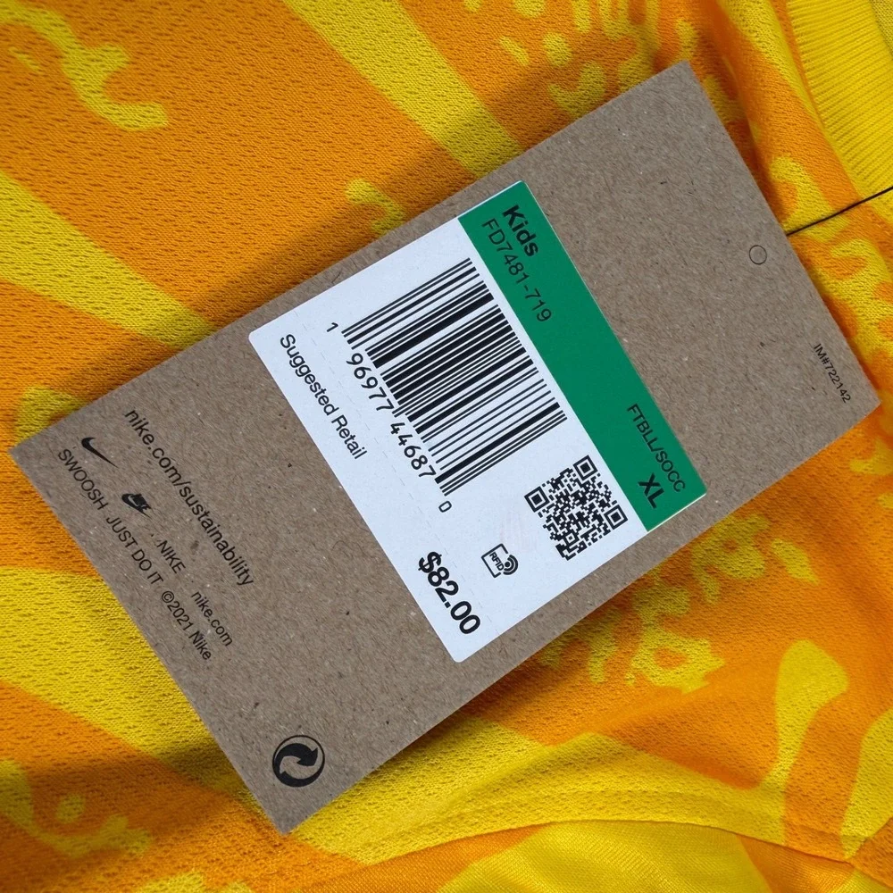 Nike Youth Gardien V Goalkeeper Jersey size XL FD7481-719 Yellow NWT
